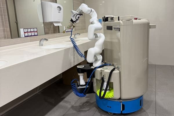 Image of Cleaning Robot