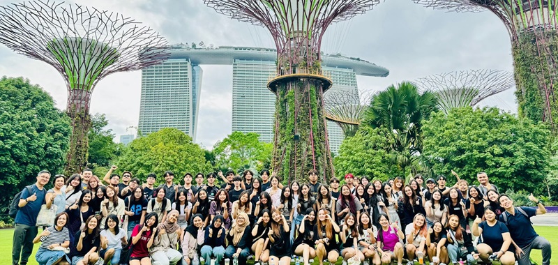 Students from the Diploma in Tourism & Resort Management (TRM) at Gardens By the Bay