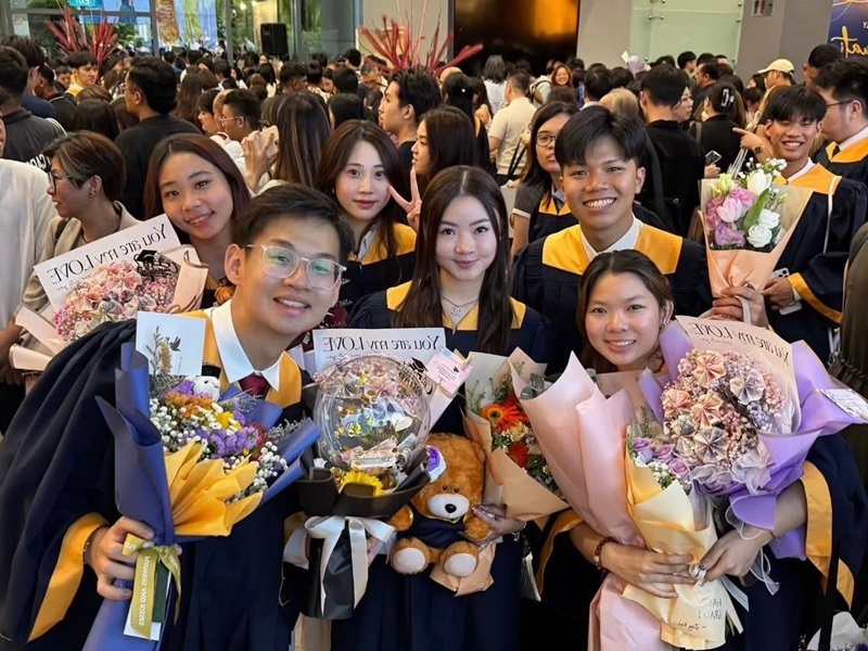 4 NP's BA graduates at their ceremony