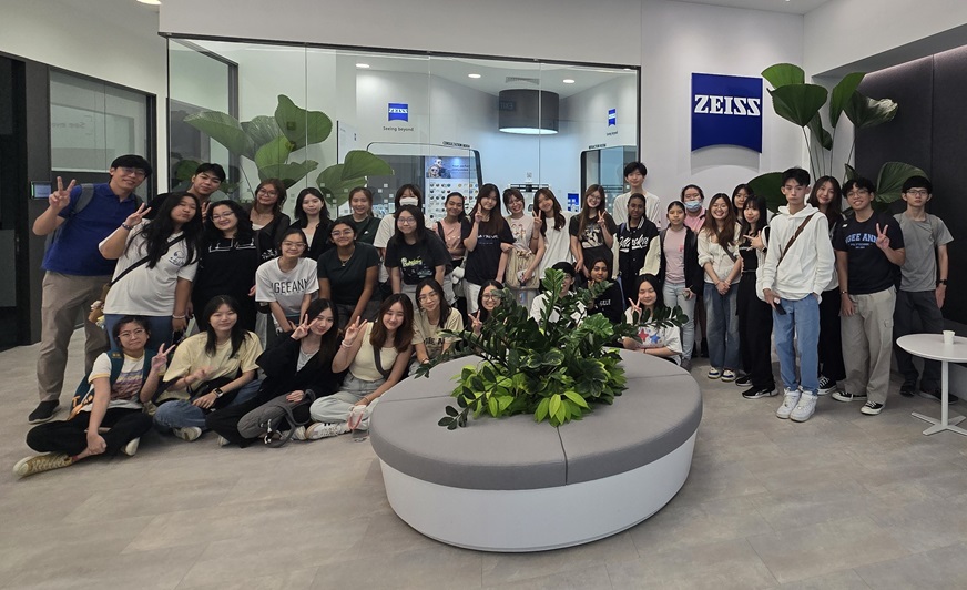 Zeiss Off-Campus Class